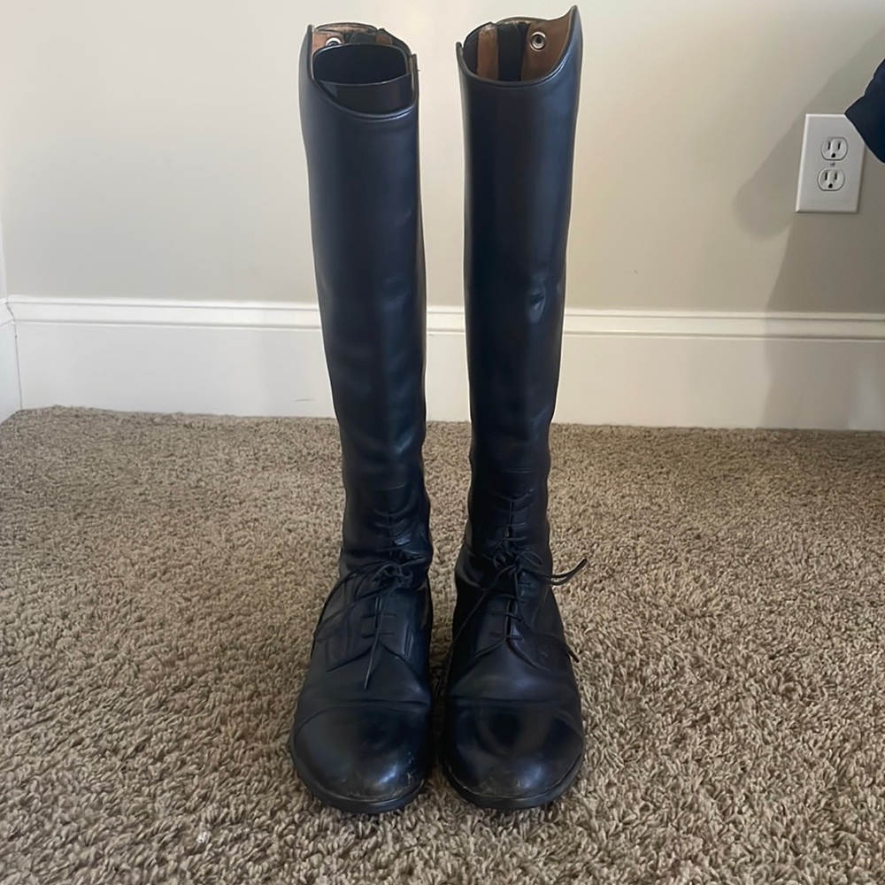 Ariat equestrian riding boots